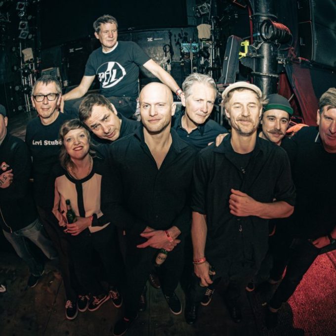 Frau Doktor + Makalu-Konzert in der Alten Hackerei in Karlsruhe